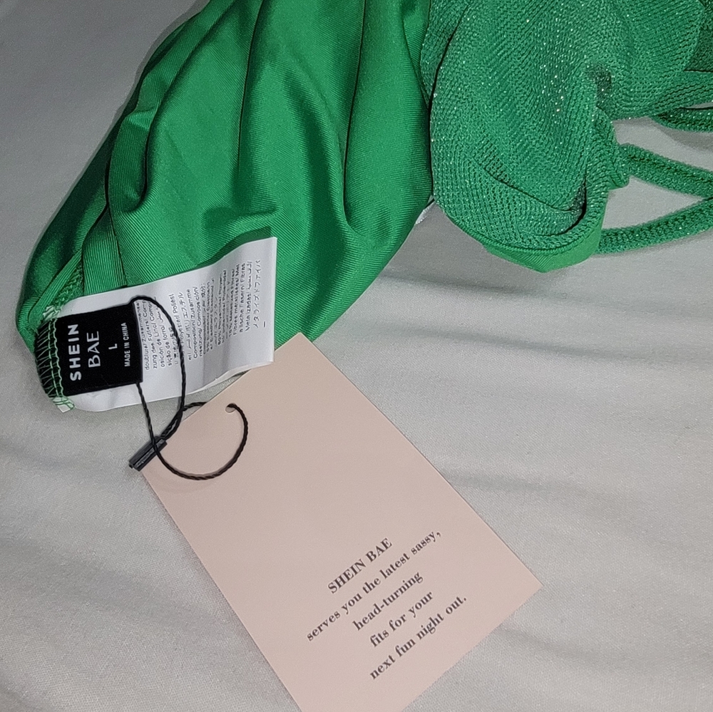 shein.Bae.Elegant Green Open Back Drawstring Shoulder Sparkly Dress Size L - Picture 2 of 12